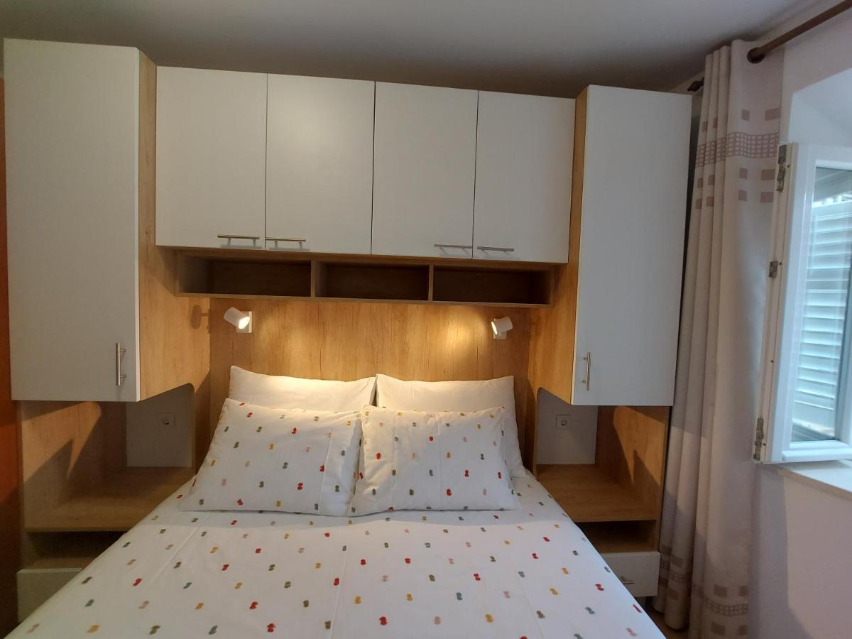 Guest House Korunic Korčula Екстериор снимка